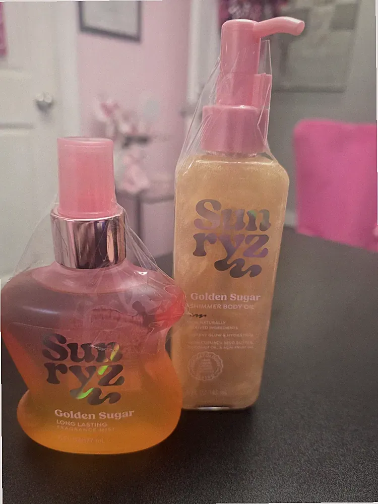 Sunryz Glimmering Body Oil and Long Lasting Fragrance