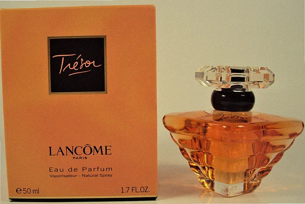 Tresor by Lancome Eau de Parfum Spray 1.7 oz / 50 ml NEW with BOX Older Version